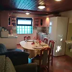 Sissy Vendeghaz Konukevi