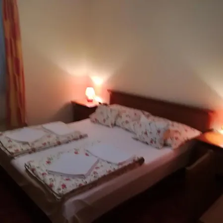 Guest house Sissy Vendeghaz *