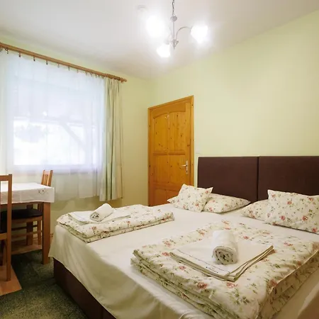 Sissy Vendeghaz Gasthuis Mórahalom